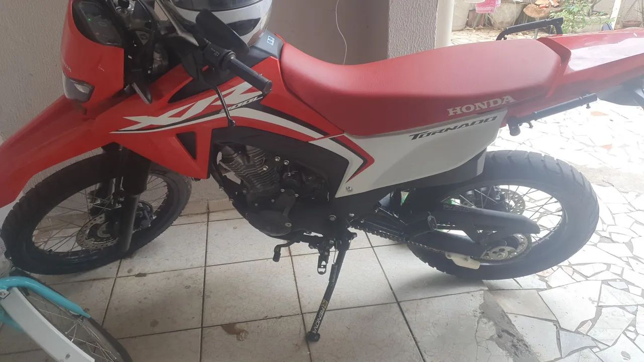 Xr tornado 300
