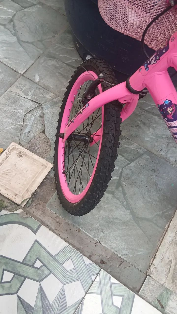 Bicicleta infantil aro 20 - Foto 2