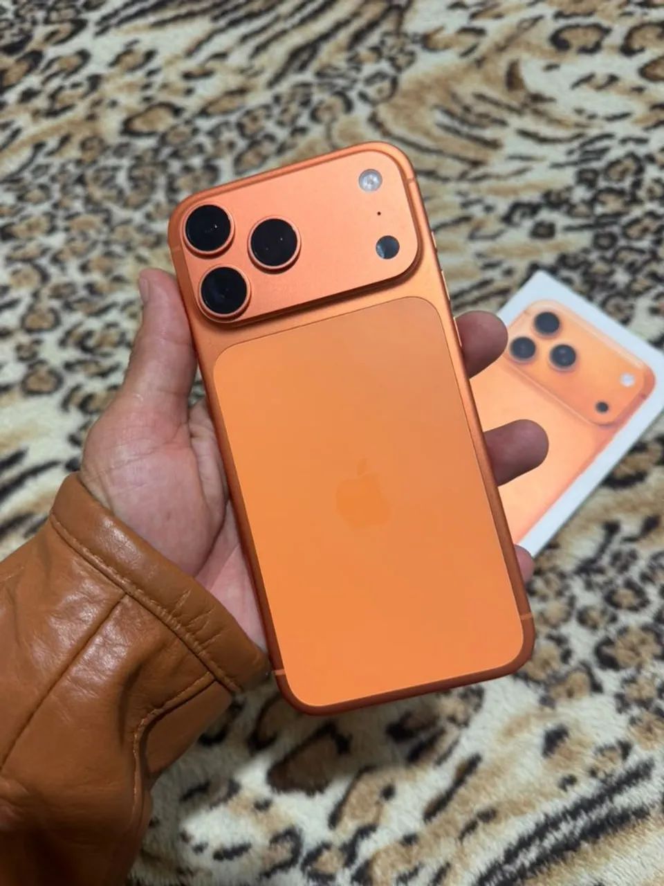Iphone 17pro max  - Foto 4
