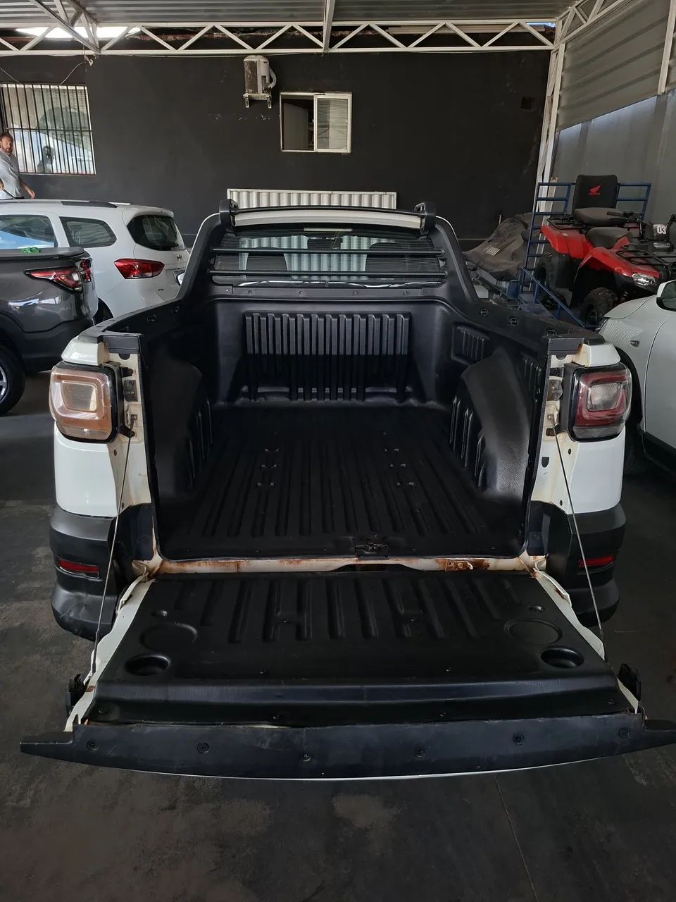 Fiat Strada Endurance 1.4 Flex 8V CS Plus 2022 - Foto 4