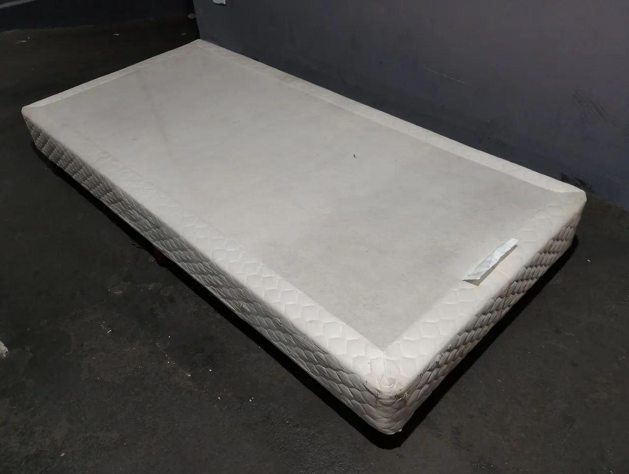 Base Box solteiro