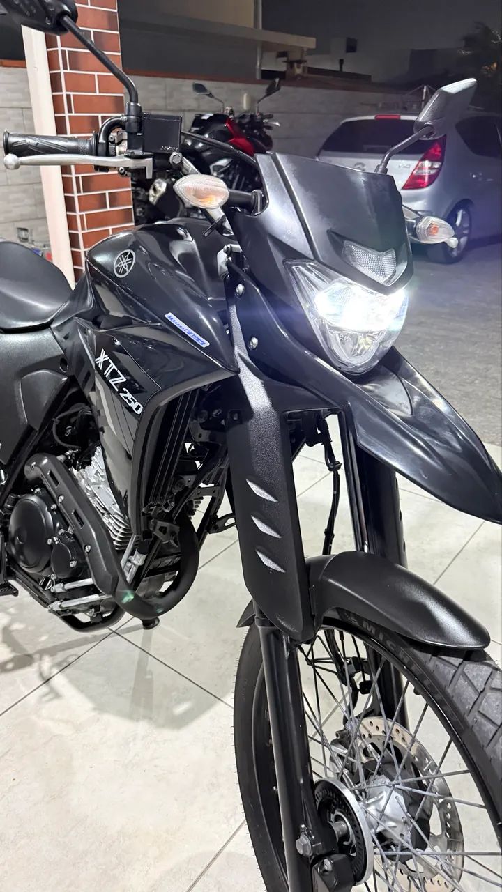 Yamaha XTZ 250 Lander 2022 - Foto 4