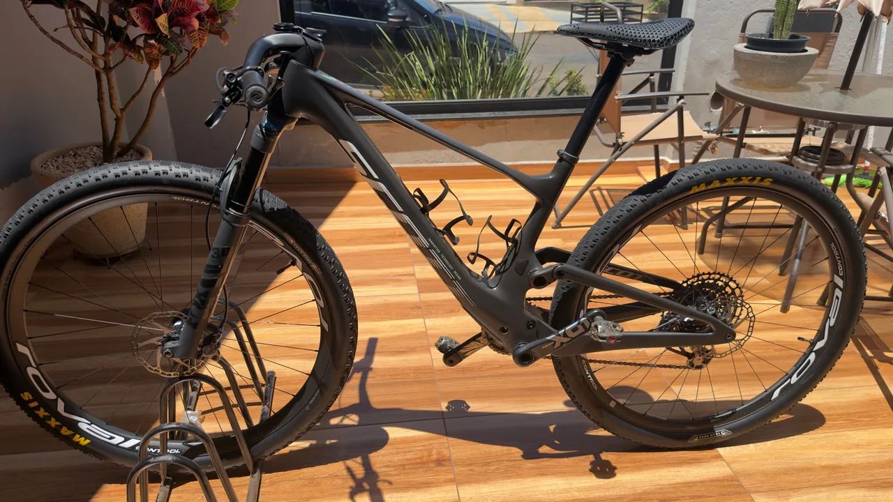 Scott Spark com rodas roval. - Foto 4