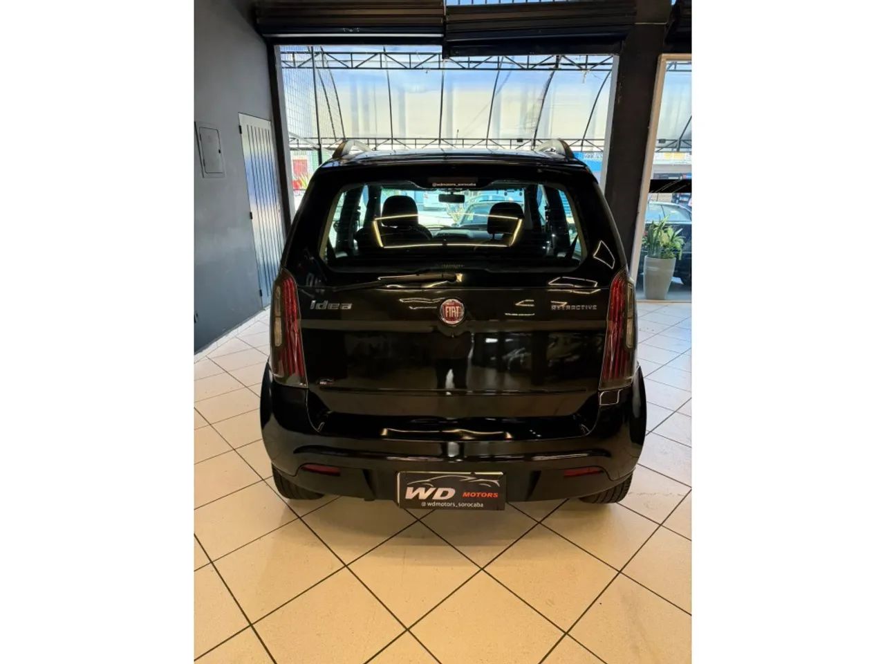 Fiat Idea Attractive 1.4 Fire Flex 8V 5P 2014 - Foto 3