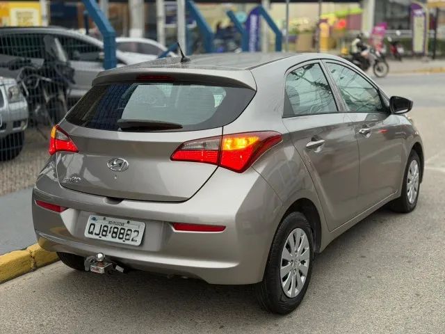 Hyundai HB20 Unique 1.0 Flex 12V Mec. 2019 - Foto 3