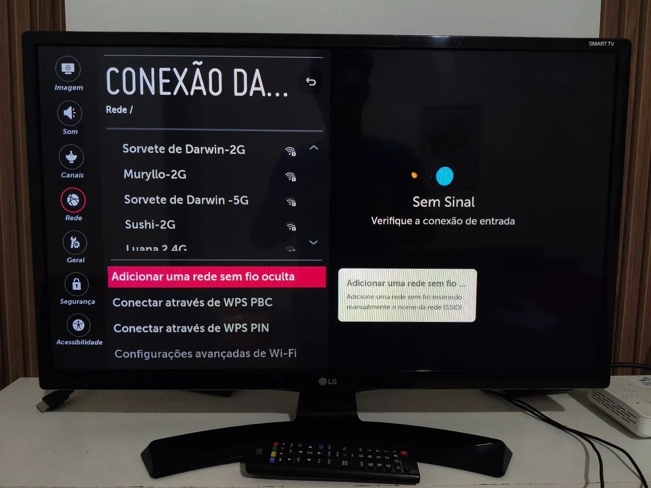 Vendo smartv LG 28 polegadas funcionando tudo perfeitamente sem nenhum defeito valor: 450$
