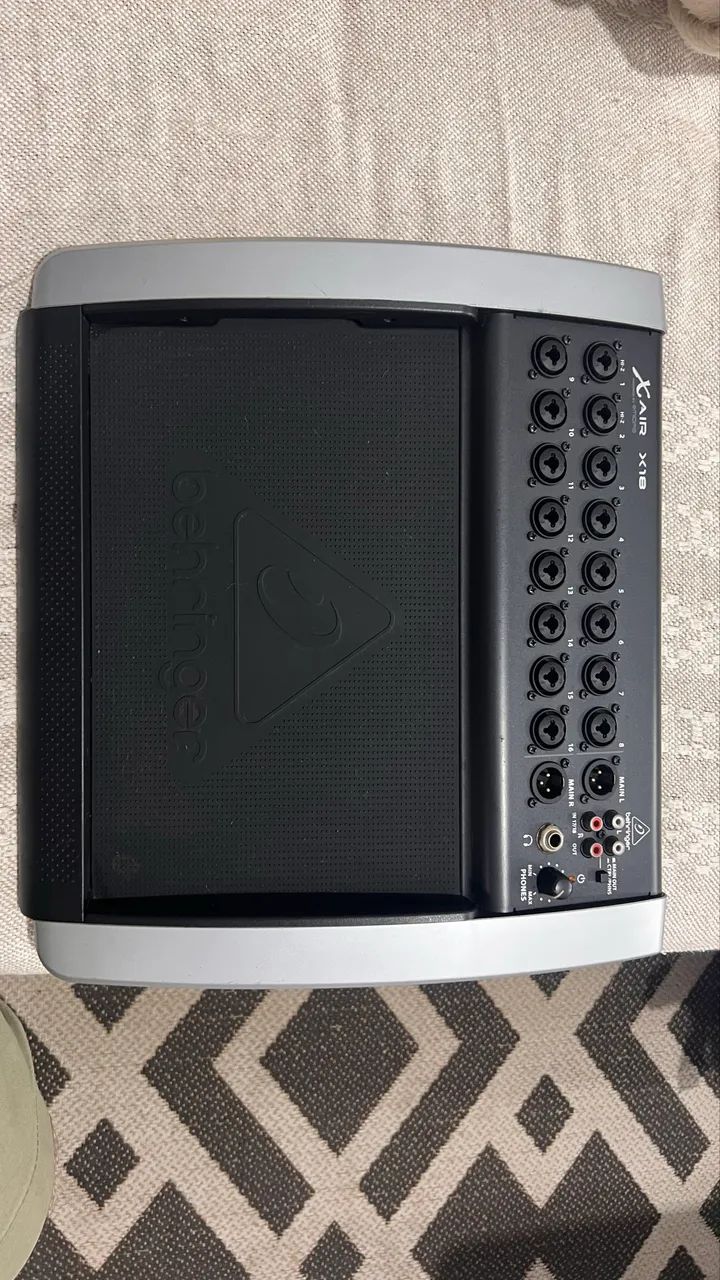 Behringer X18 - Foto 5