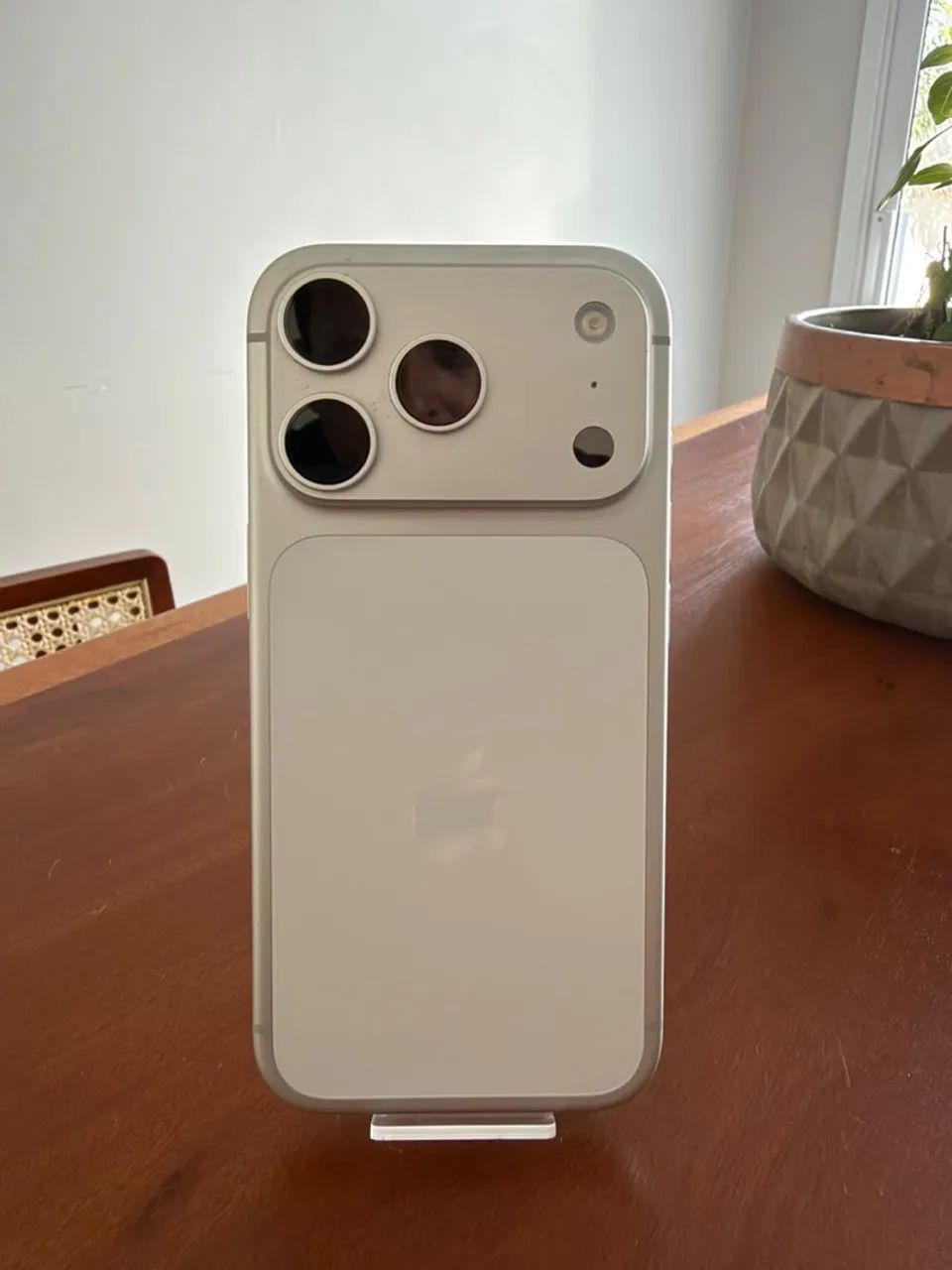 iPhone 17 Pro - Silver - Ativado em julho - 100% - Foto 2