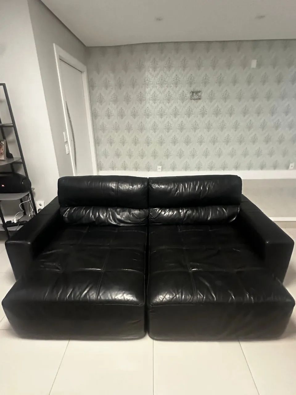 Sofá em couro preto Minuano 4 lugares  - Foto 4
