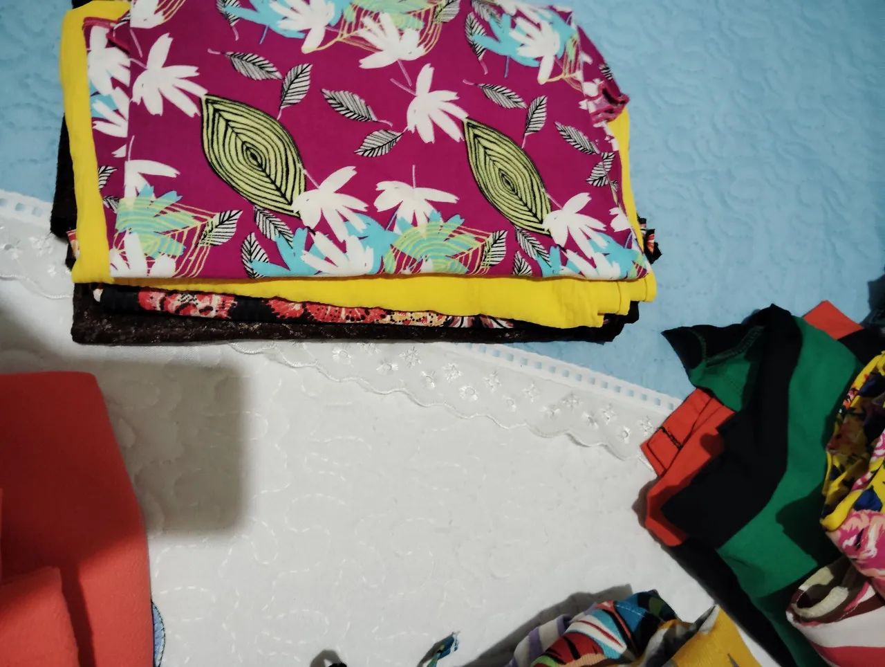 Lote de roupa  - Foto 2