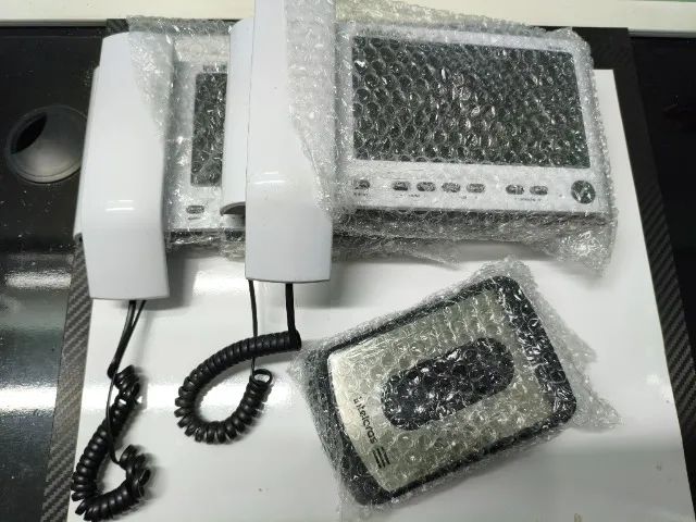 Video Porteiro IV7000 1 unidade interna e 2 externas