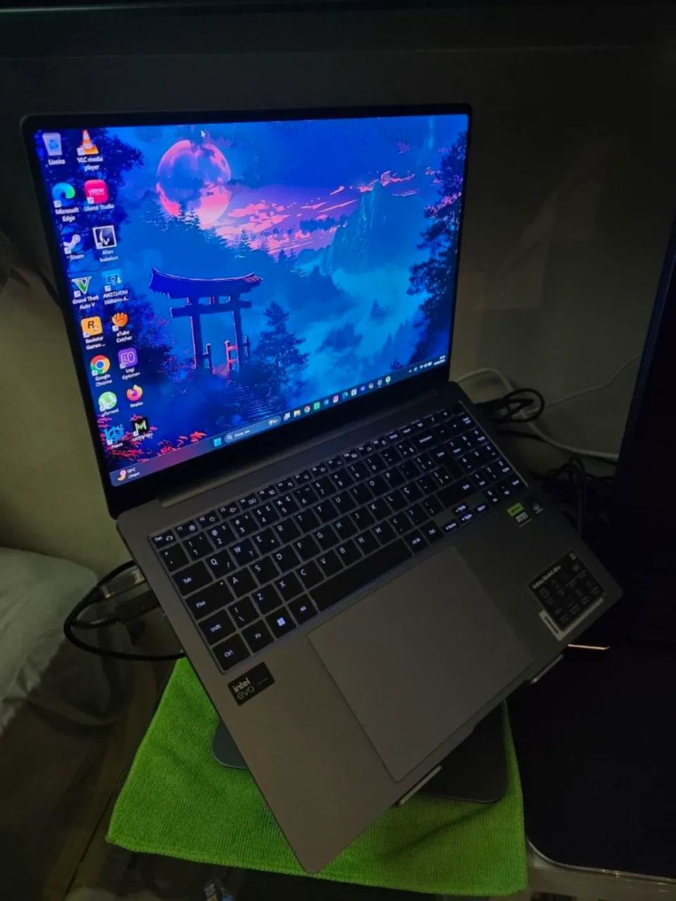 Samsung Galaxy book 4 Ultra 9 4070 - Foto 2