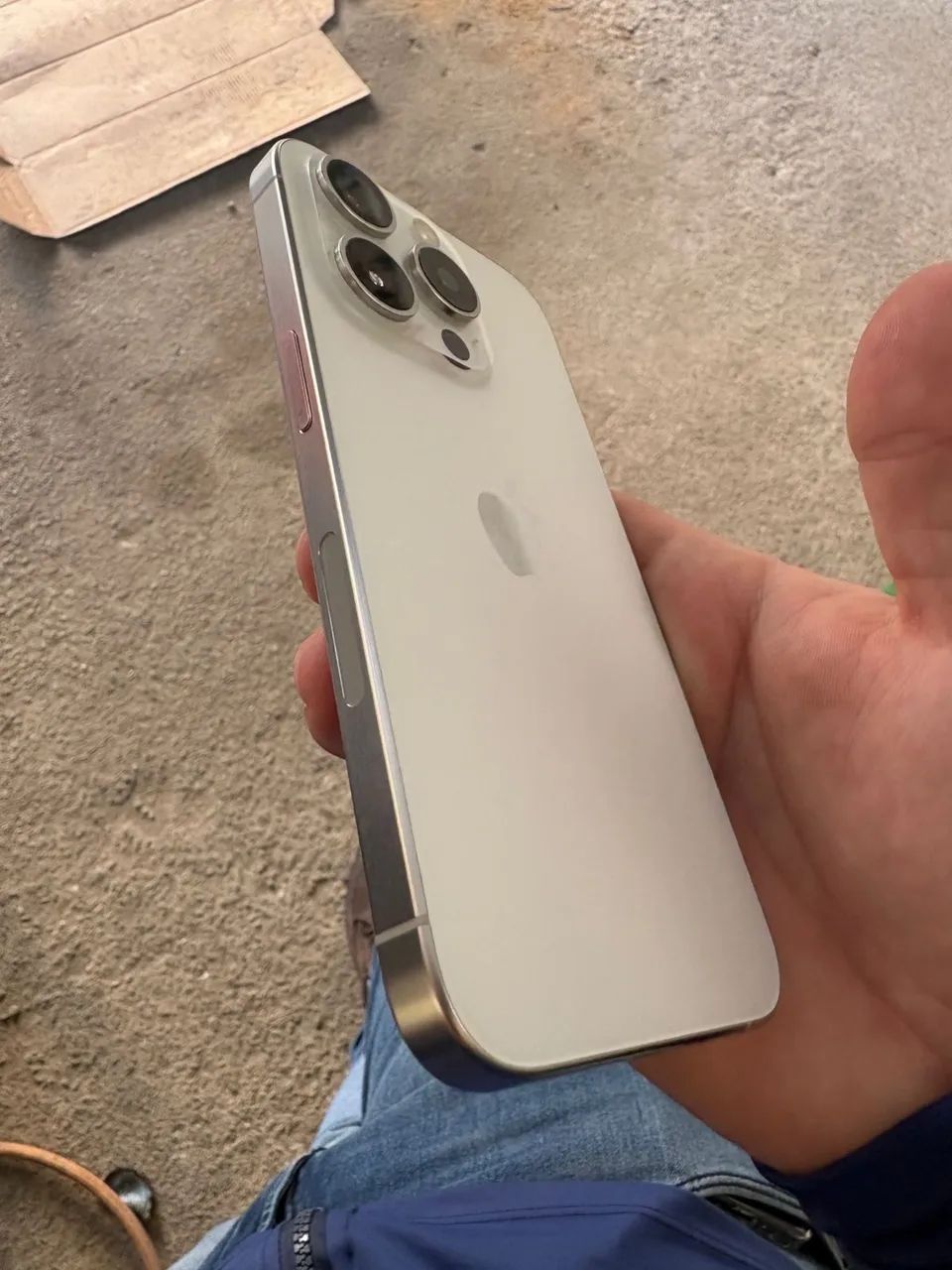 iPhone 15 pro - Foto 5