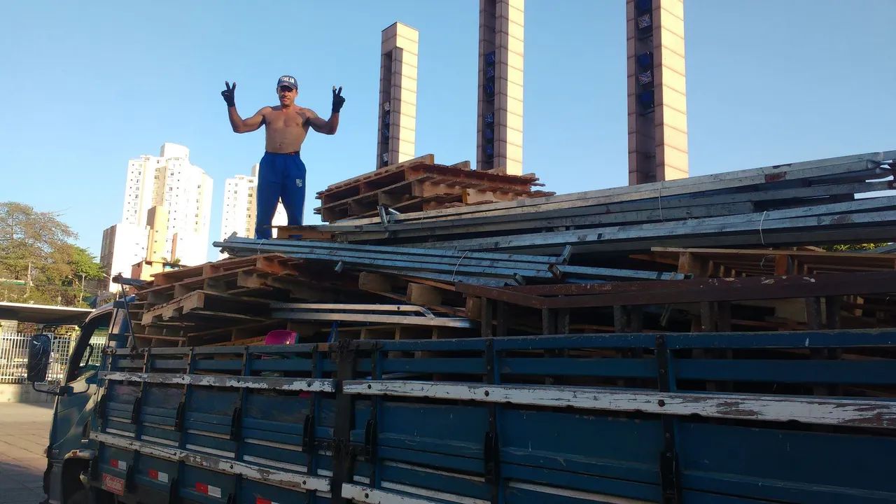 Faço carreto, frete e mudança!