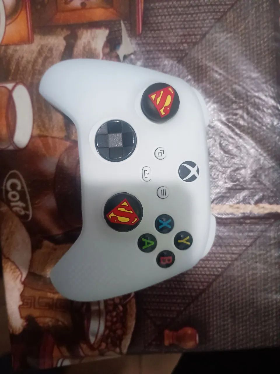 Xbox one s de 500gb com 1 controle do Xbox séries s  - Foto 3