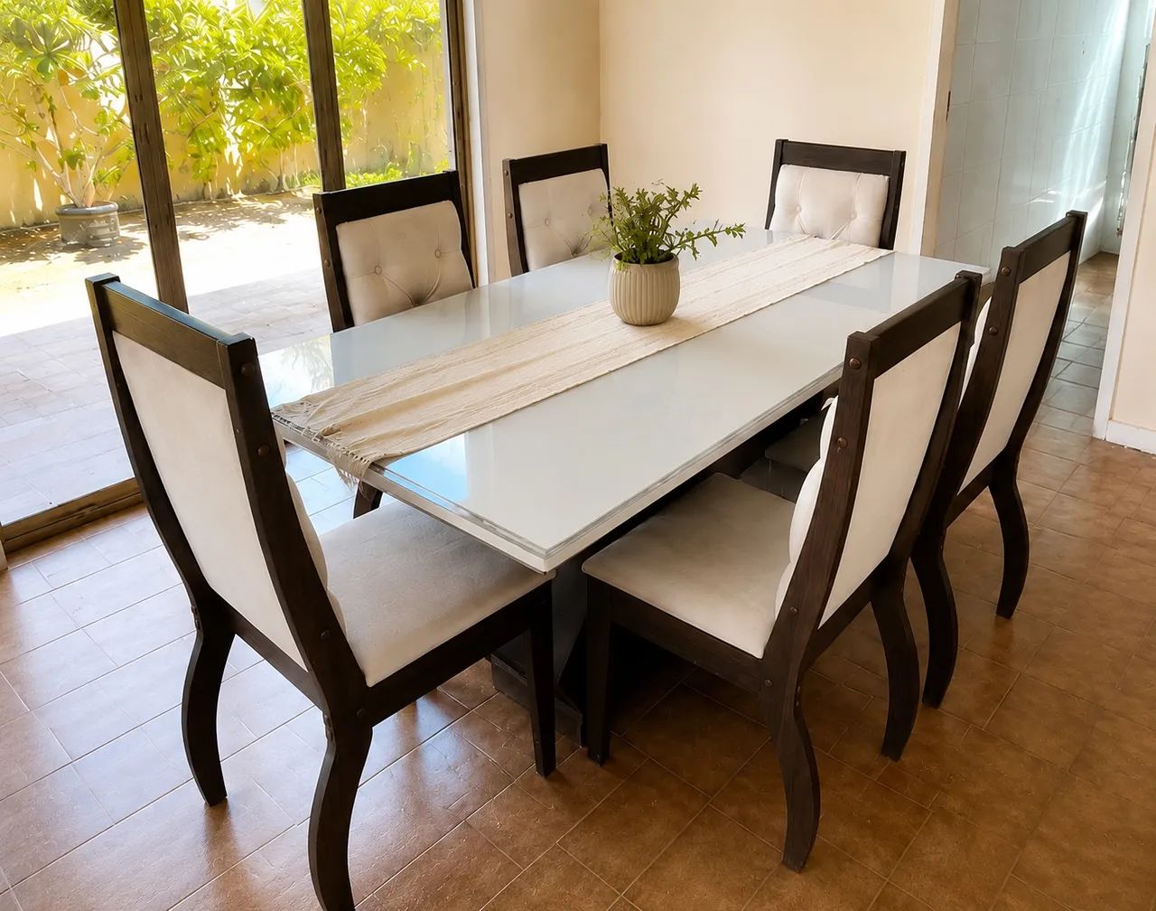 Mesa de Jantar 6 Lugares - Tampo de Vidro