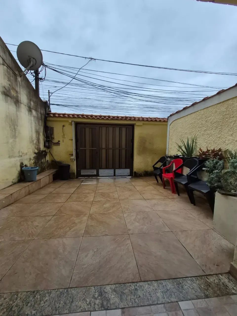 Casa independente, garagem e terraço - Nilópolis - RJ - Foto 2