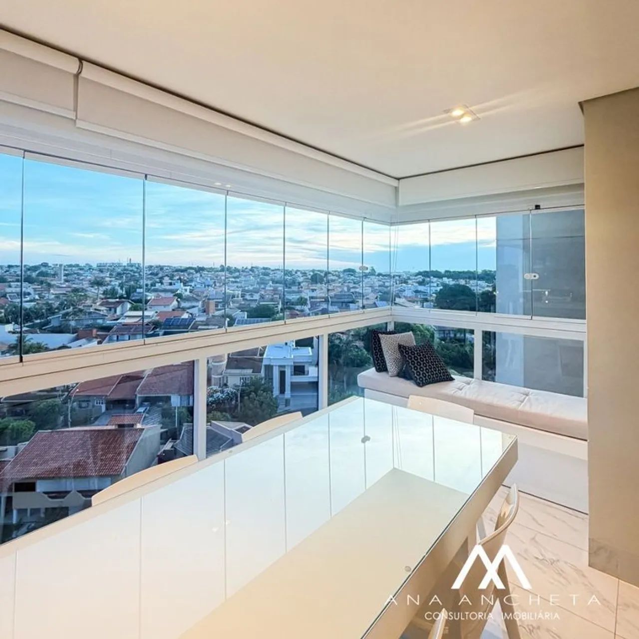Apartamento com 3 suítes completas , climatizado - Edifício Green Home - Foto 2