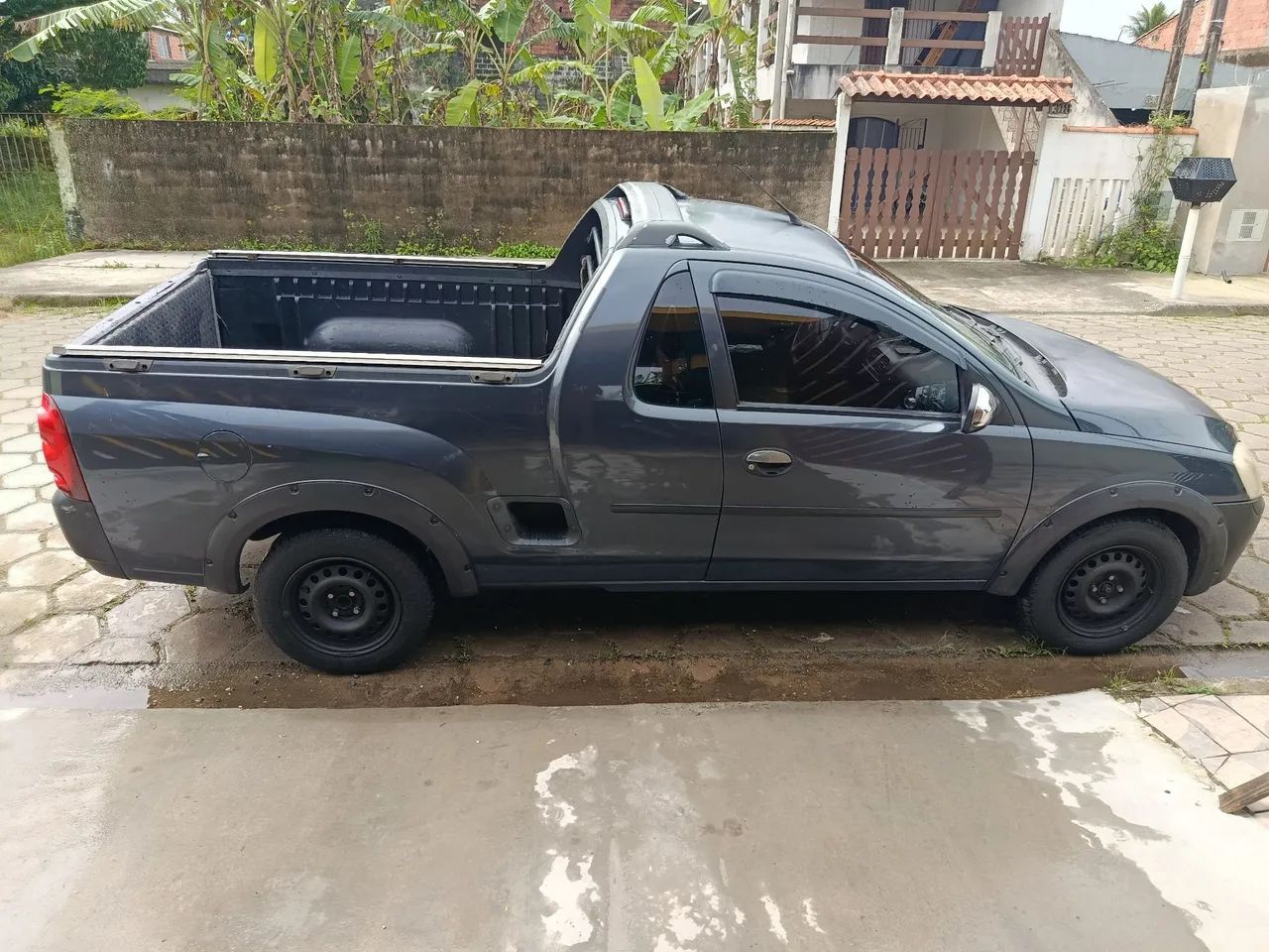 Chevrolet Montana MONTANA 1.4 8V Conquest ECONOFLEX 2p 2009