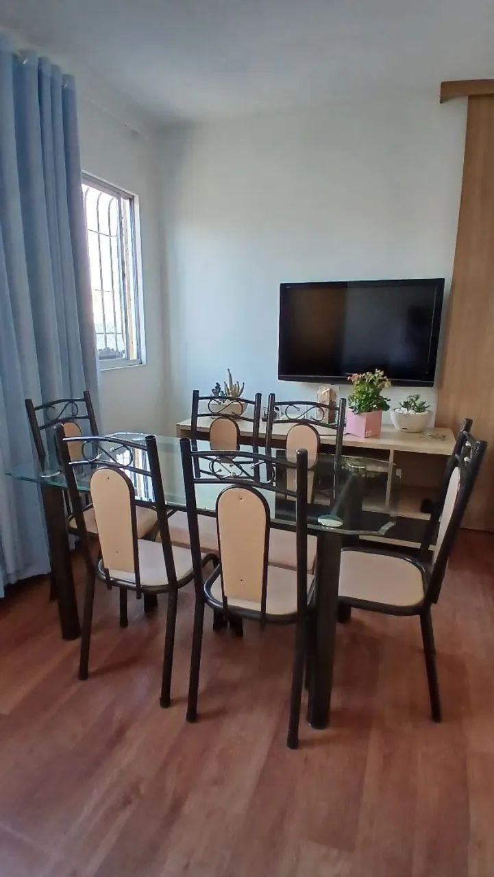 Mesa tampo de vidro com cadeiras - Foto 3