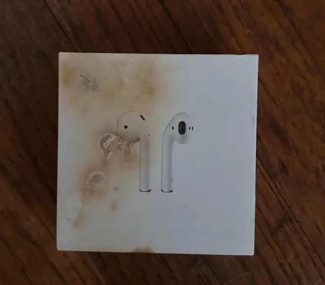 caixa para Apple Airpods  importada (Desapego) - Foto 2