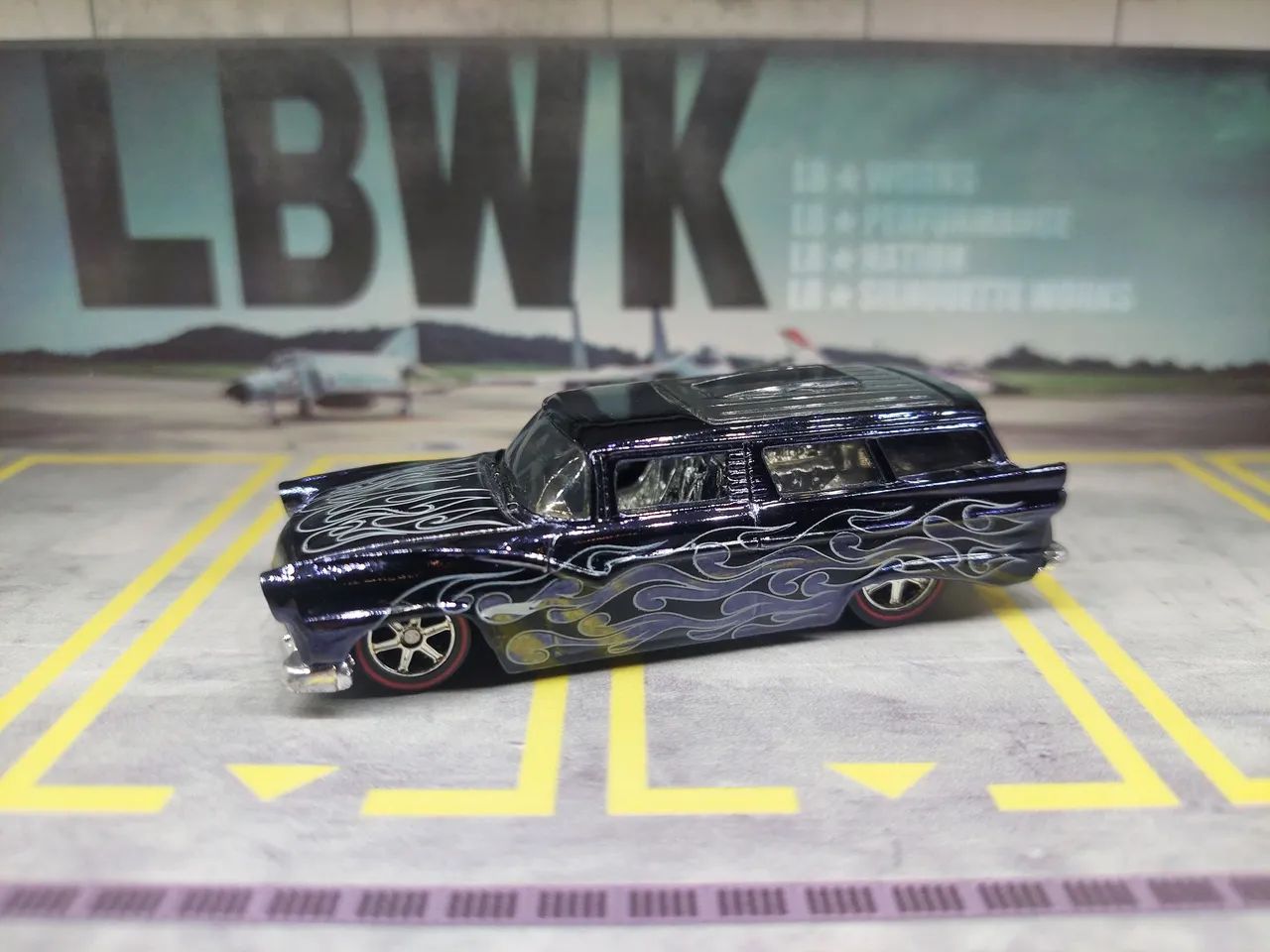 Hot Wheels 8 Crate - série Classics - Walmart ed.