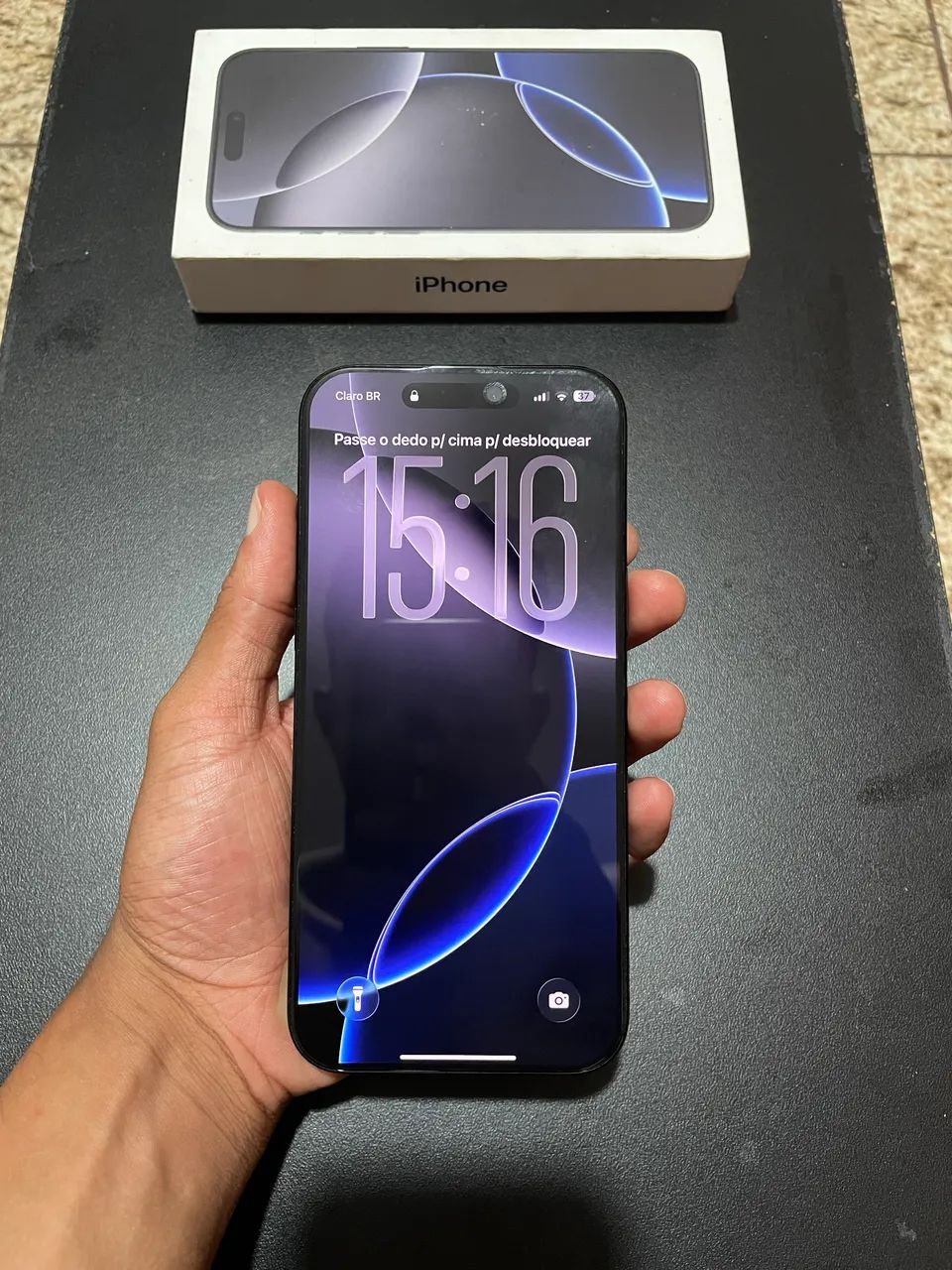 iPhone 16 Pro Max - Foto 2
