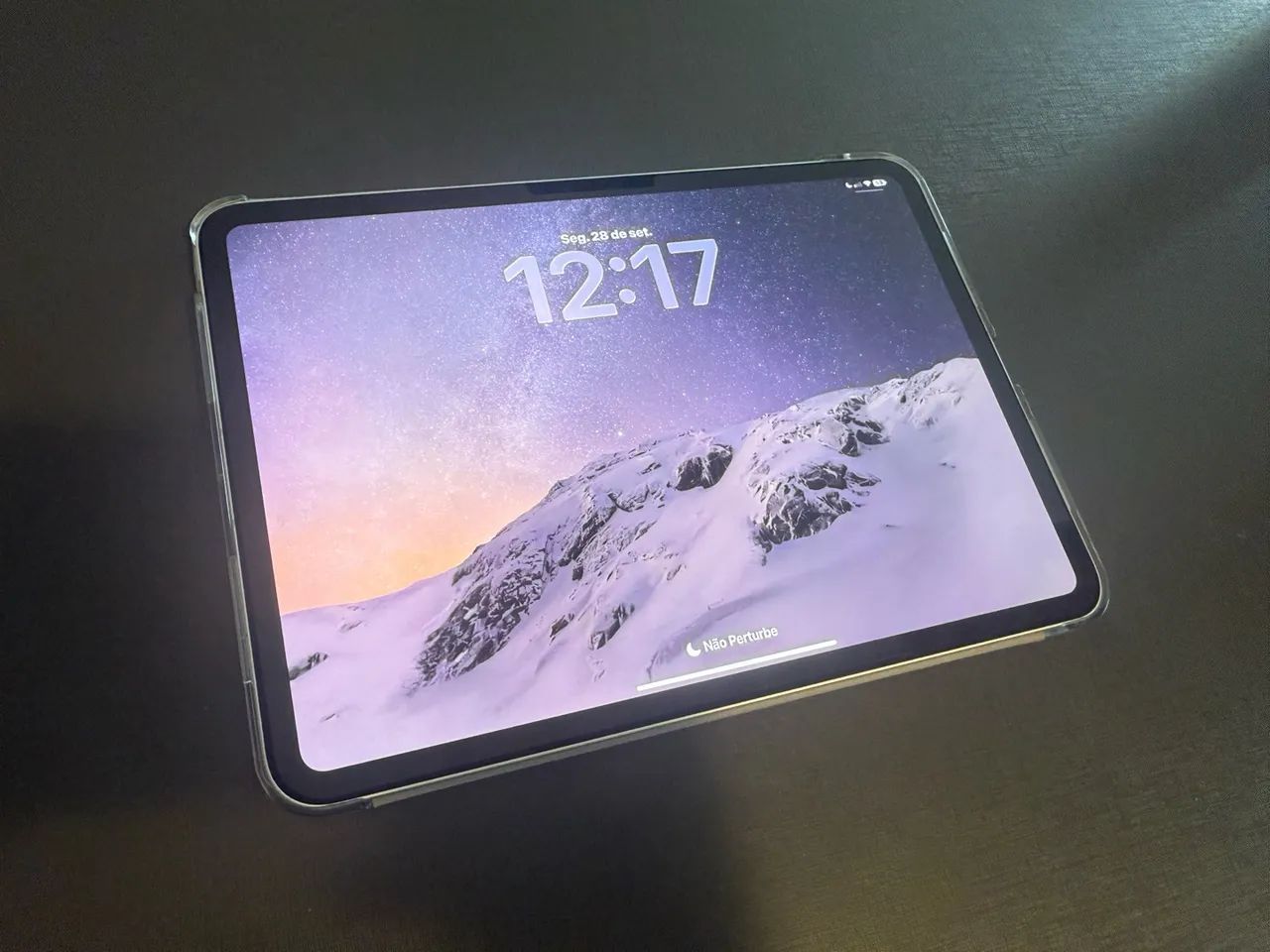 iPad Pro M4 - Semi Novo Prata / 256GB · 11" Wi-Fi + Cellular