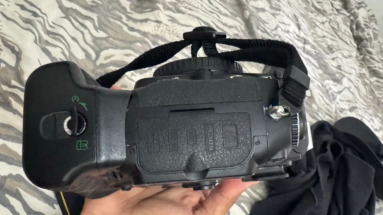 Nikon D300s - Foto 2