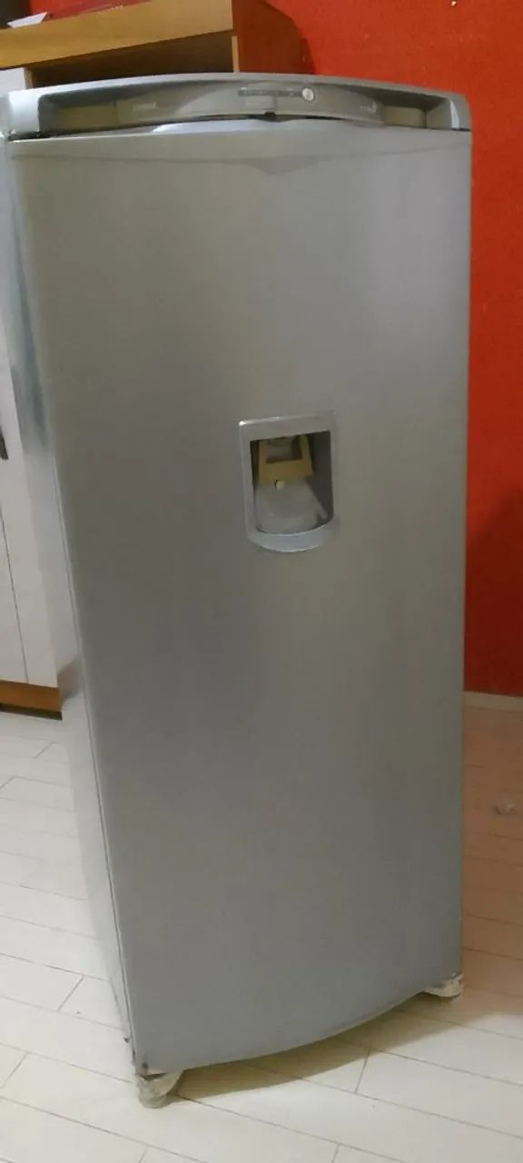 Vendo geladeira usada