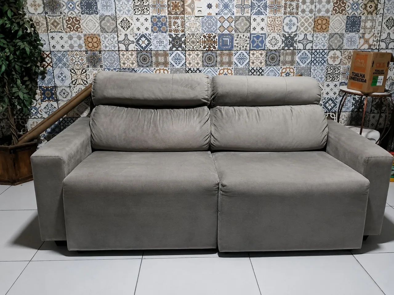 Sofa retrátil e reclinavel 
