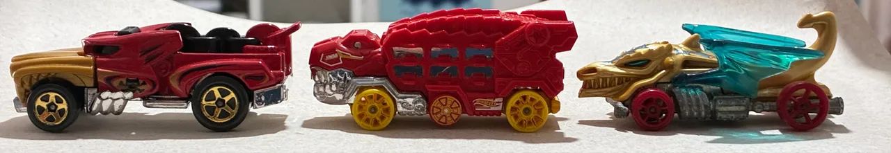 Trio Hot Wheels Fantasia  - Foto 2