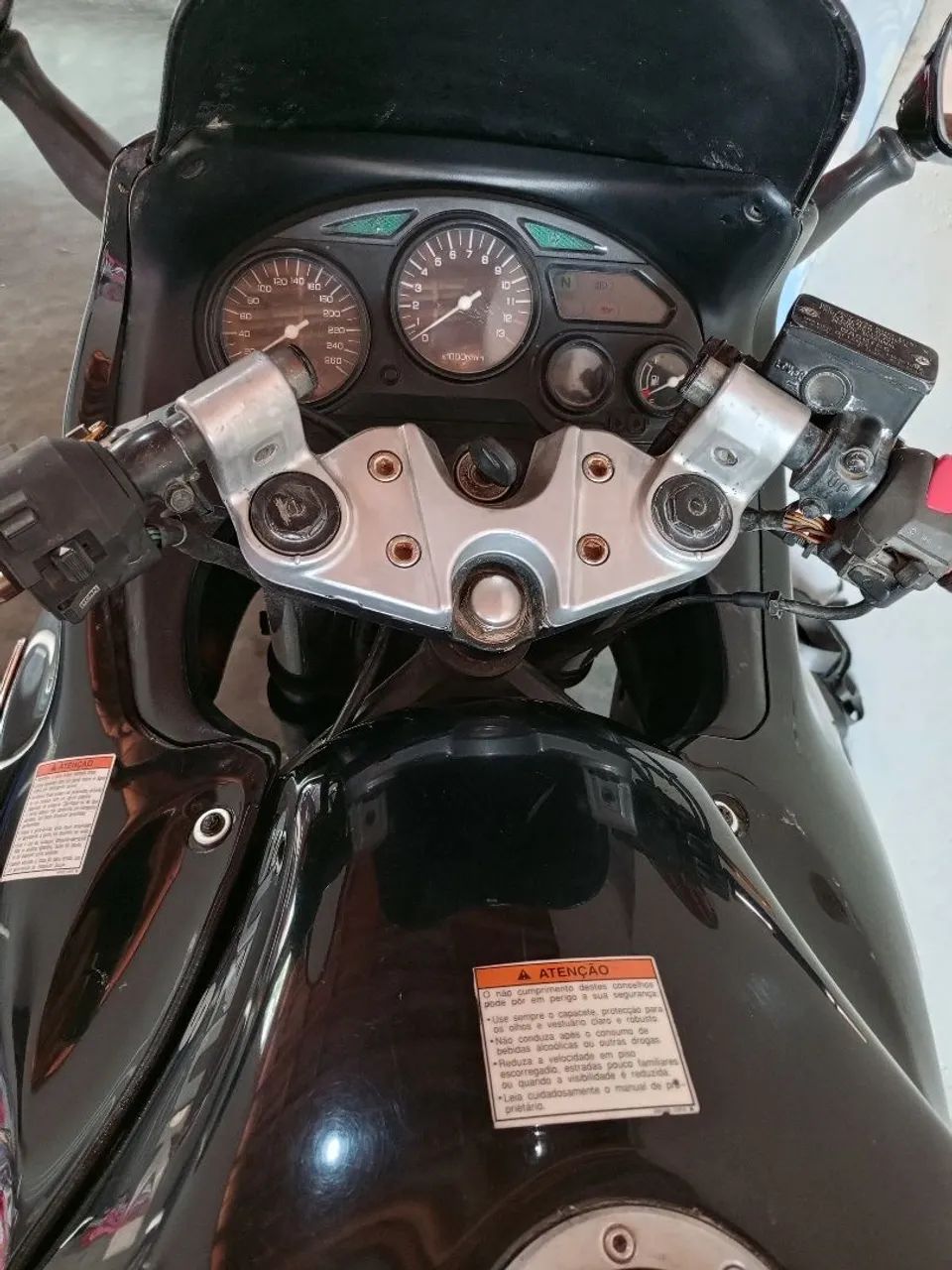 Suzuki 750  4 cilindros  - Foto 2