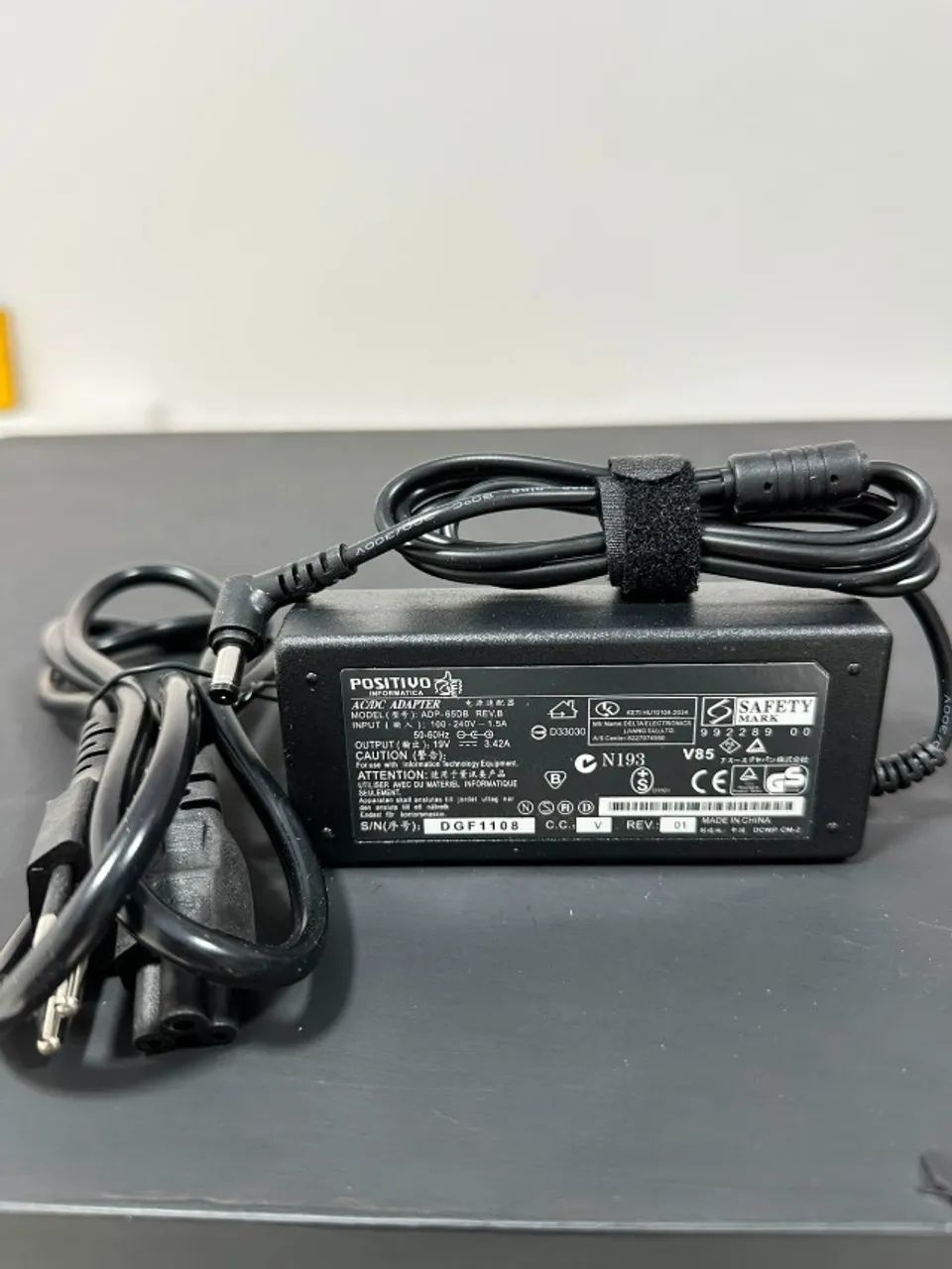 fonte par notebook positivo 19v 3.42a fonte nova com garantia