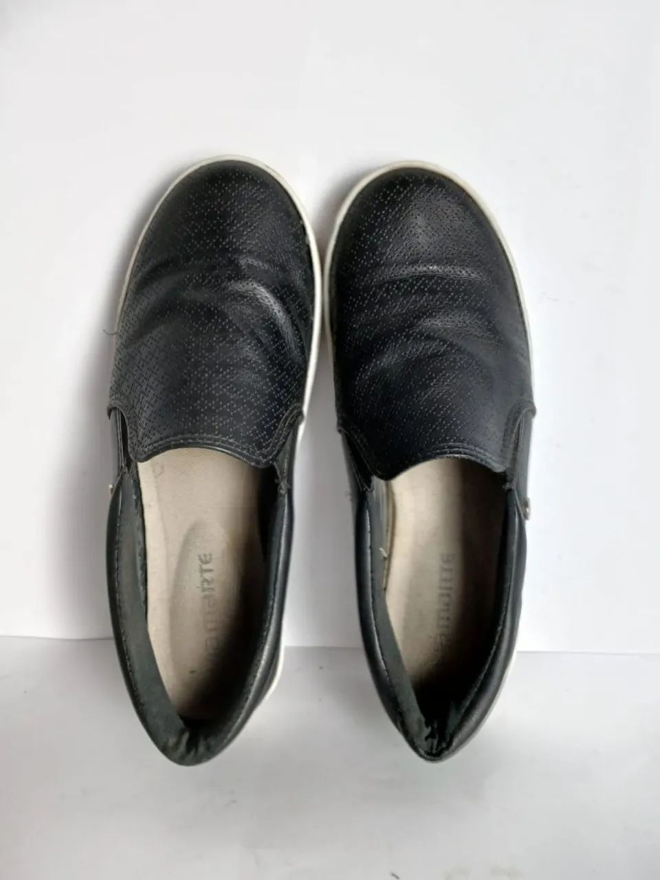 Tênis slip via marte