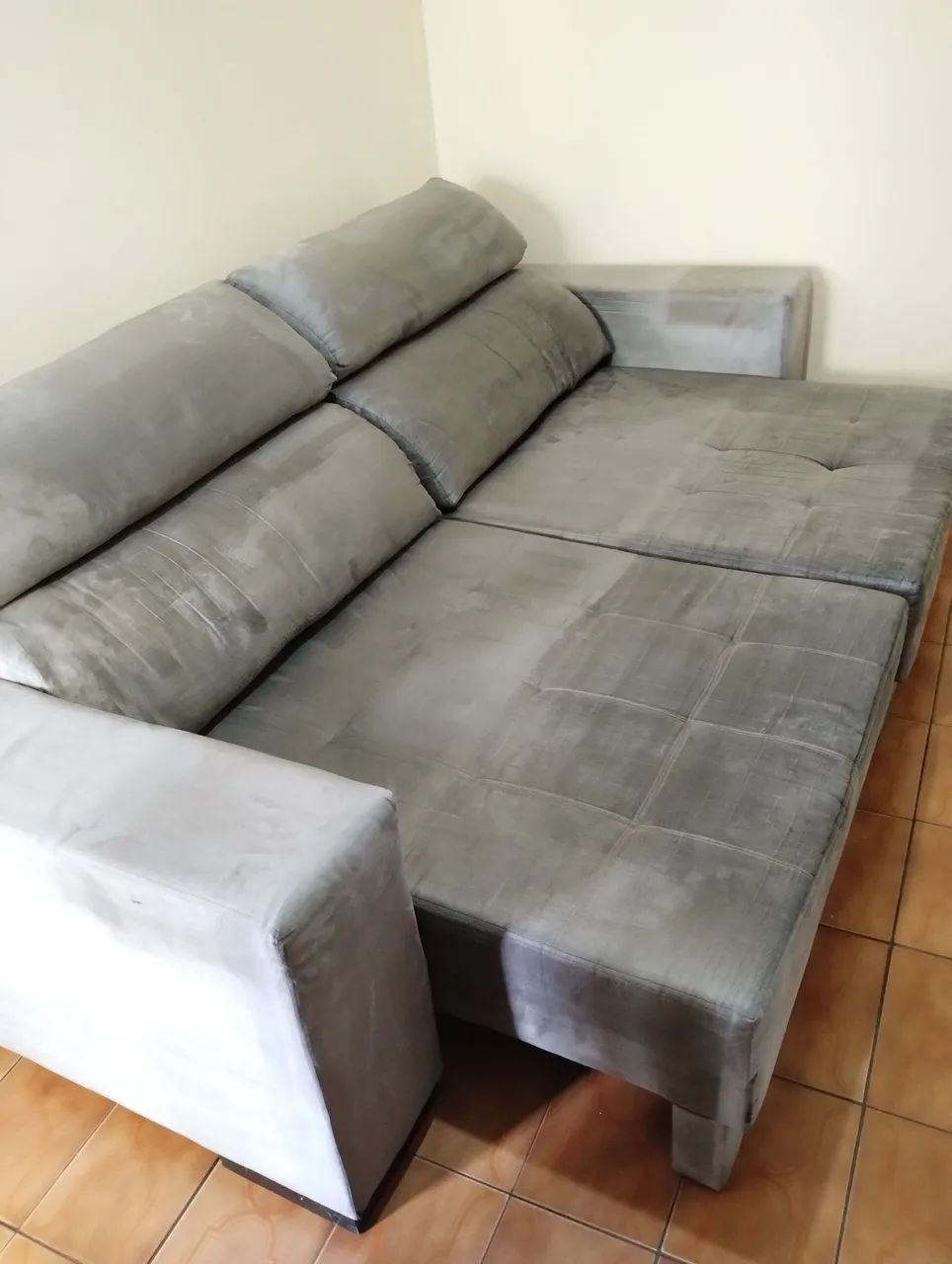 Vendo sofá retrátil e reclinável usado