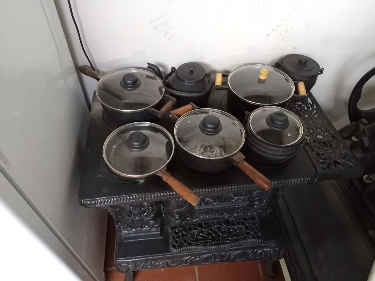 Fogão e Panelas de Ferro Fundido. - Foto 3