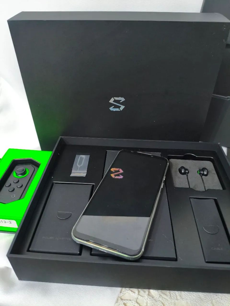 Celular gamer xiaomi Black shark - Foto 2