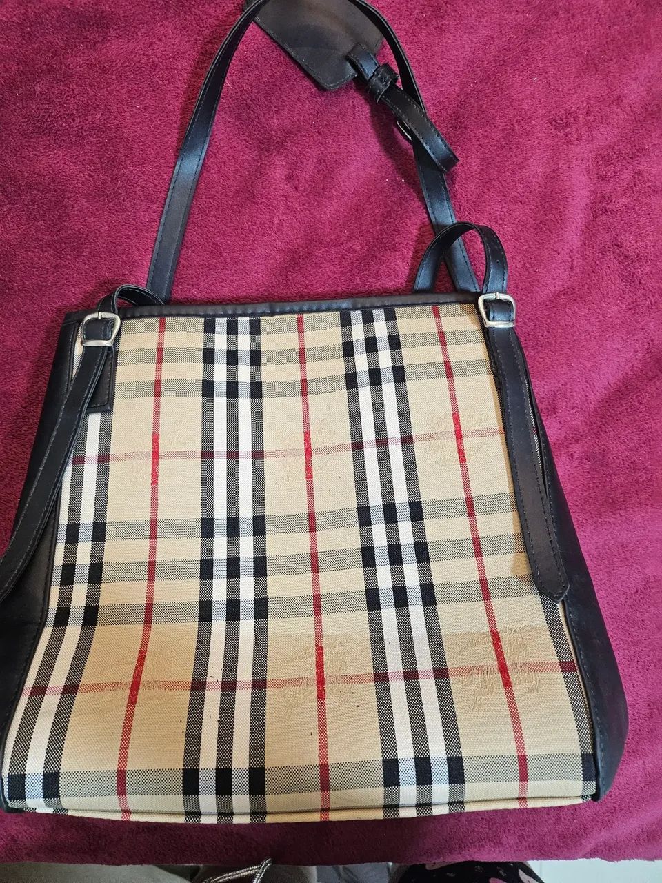 Bolsa marca Burberry - Foto 4