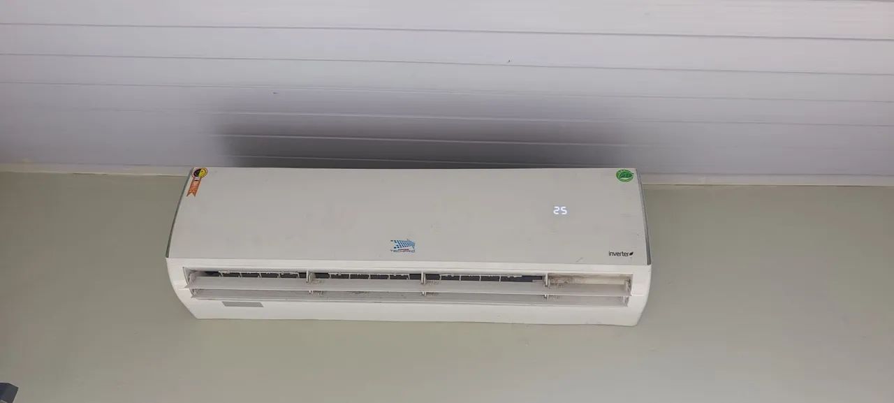 VENDO  AR CONDICIONADO INVERTER 30.000 BTUS
