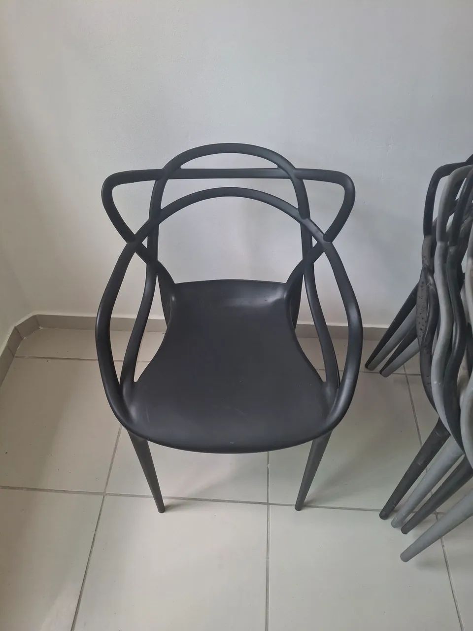 Cadeiras novas