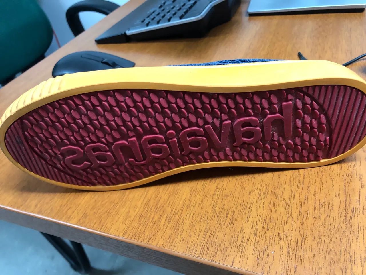 Tênis havaianas 