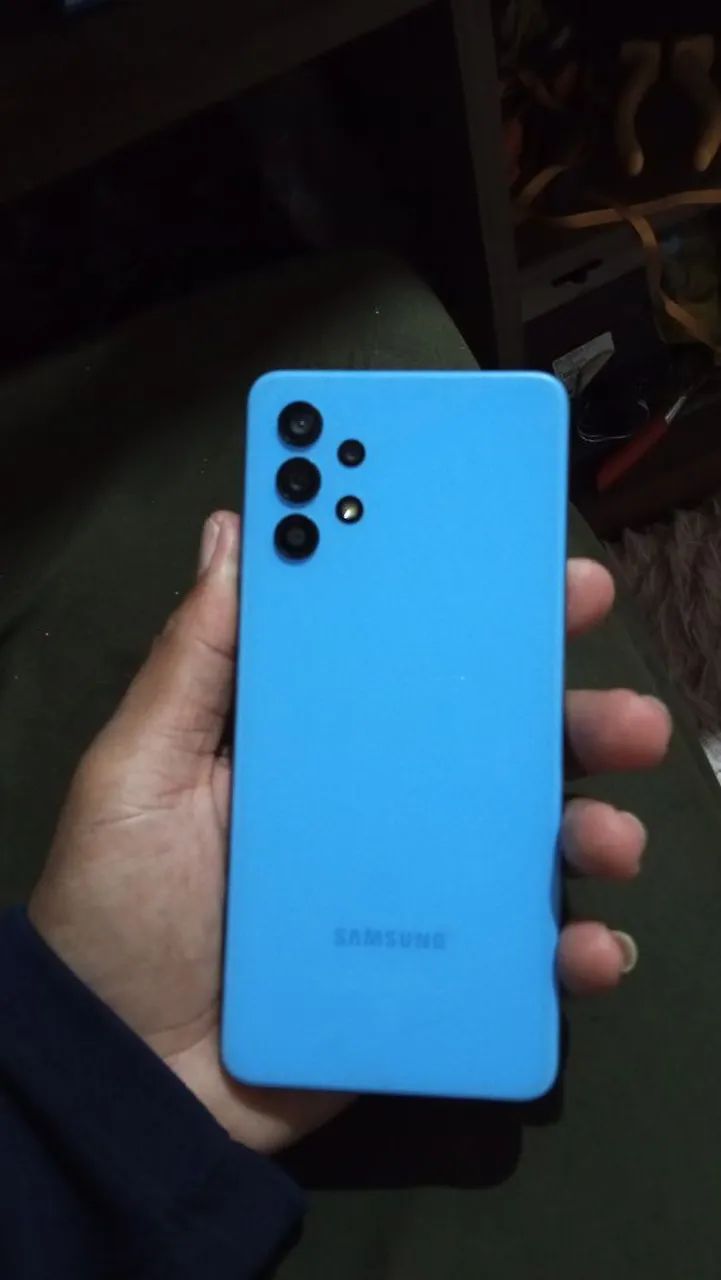 Vendo um celular Galaxy A32 