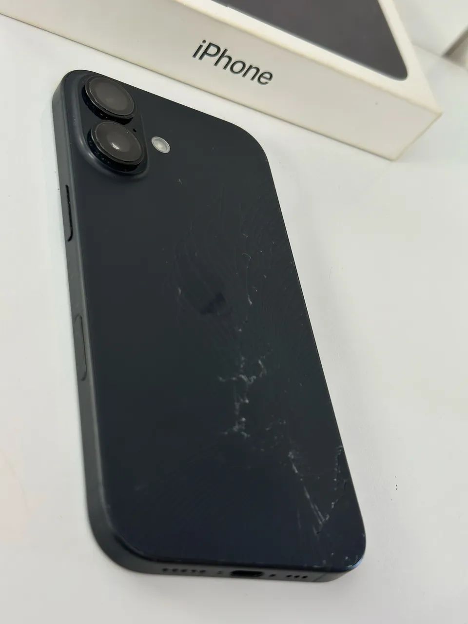 iPhone 16 128gb preto  - Foto 5