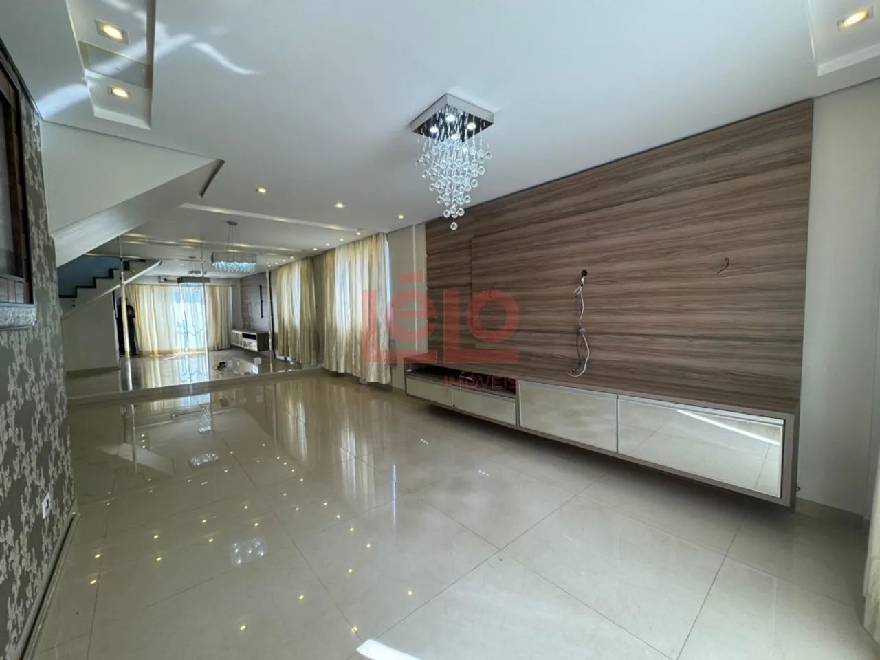 Duplex Excepcional em Zona 07  3 Quartos e Terraço Privativo! - Foto 4