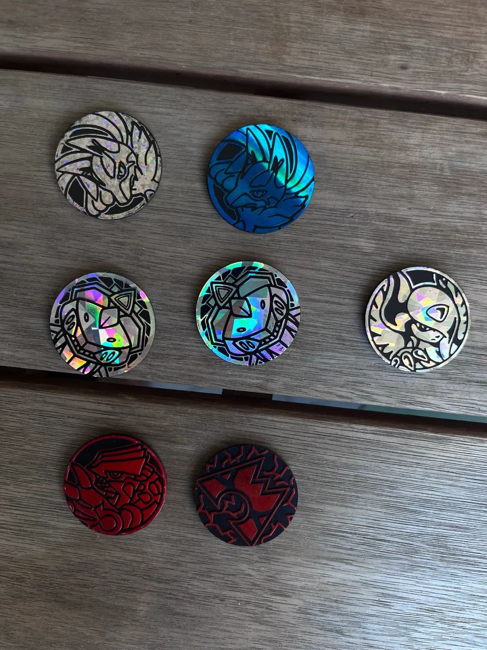 Moedas Pokémon colecionáveis - Foto 3