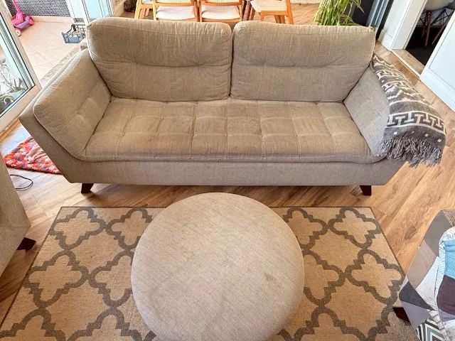 Conjunto Sofá 2 E 3 Lugares Com Puff  - Foto 2
