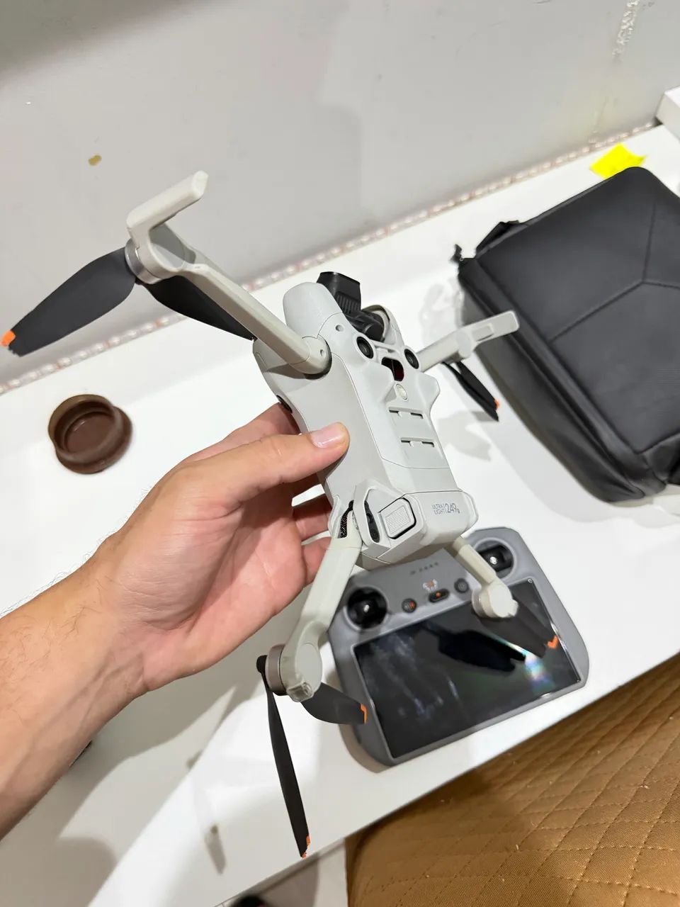 DRONE MINI 4 PRO - CONTROLE NOVO - Foto 3