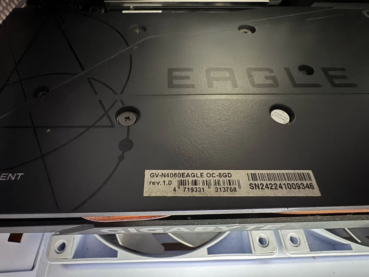 RTX 4060 8g GIGABYTE tripo fan - Foto 3