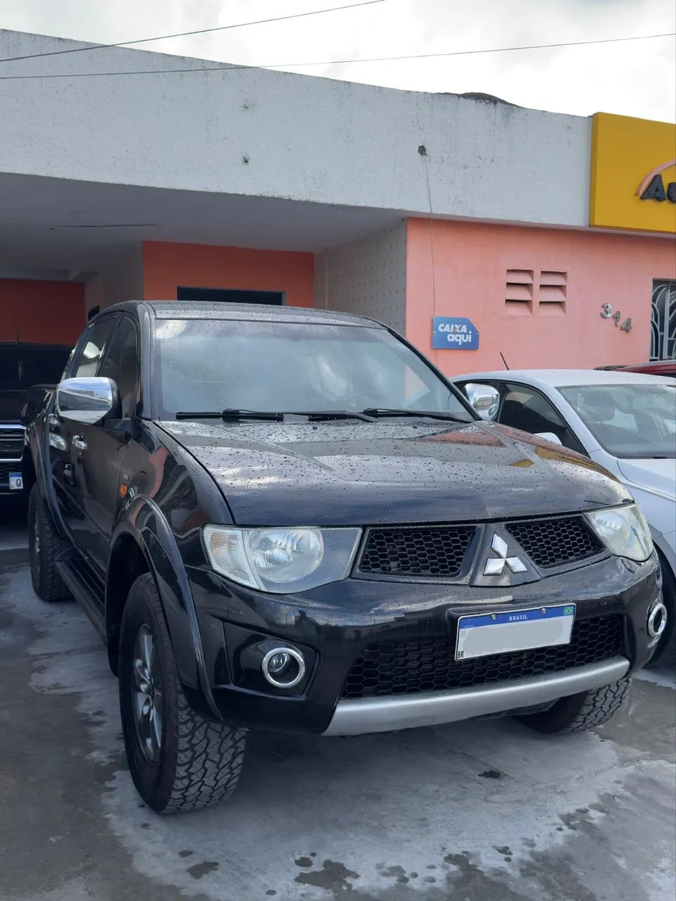 Mitsubishi L200 2012